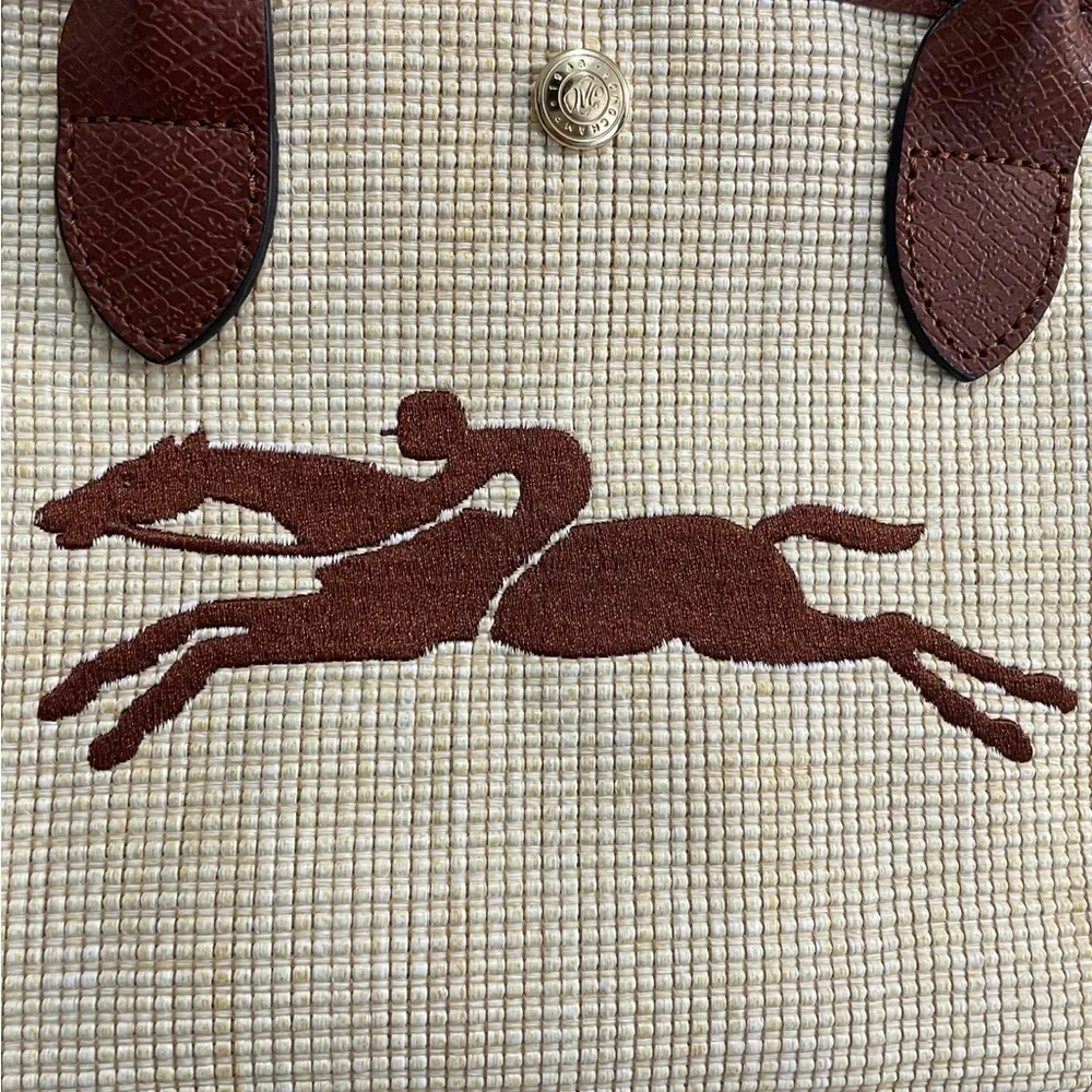 Longchamp Cream Woven Tote with Brown Horse Motif - Picture 2 of 11